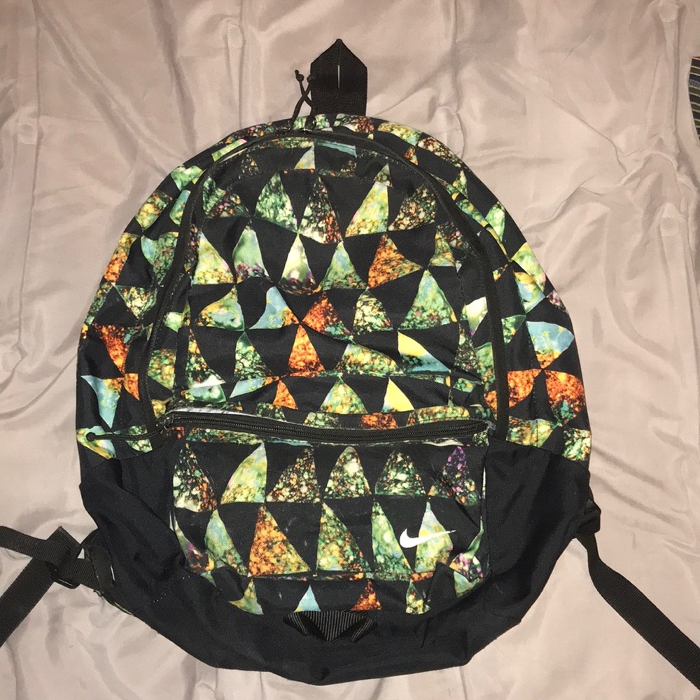 Nike Backpack Engineered For World Class Athletes - image 5